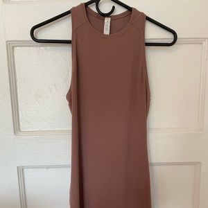 Super cute size 2 Lululemon maxi dress!